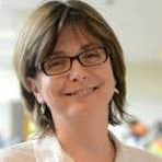 Dr Gabriela Beniuga